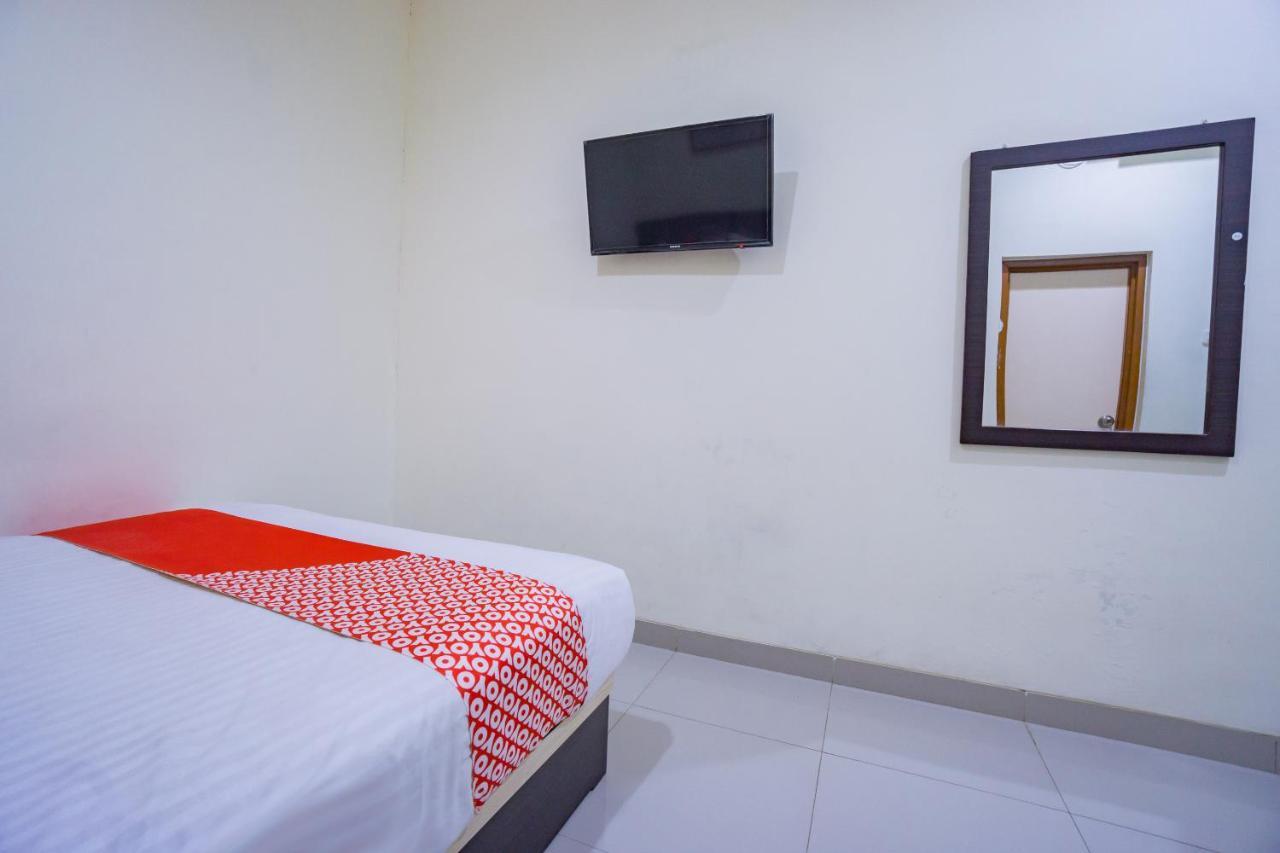 Oyo 2357 Syariah Grand Raudhah Hotell Jakarta Eksteriør bilde