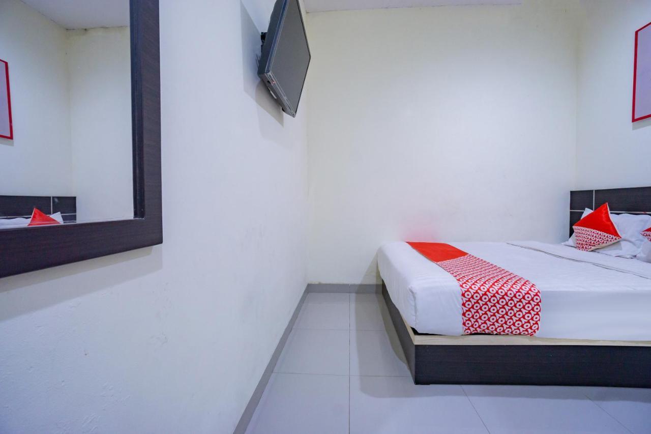 Oyo 2357 Syariah Grand Raudhah Hotell Jakarta Eksteriør bilde