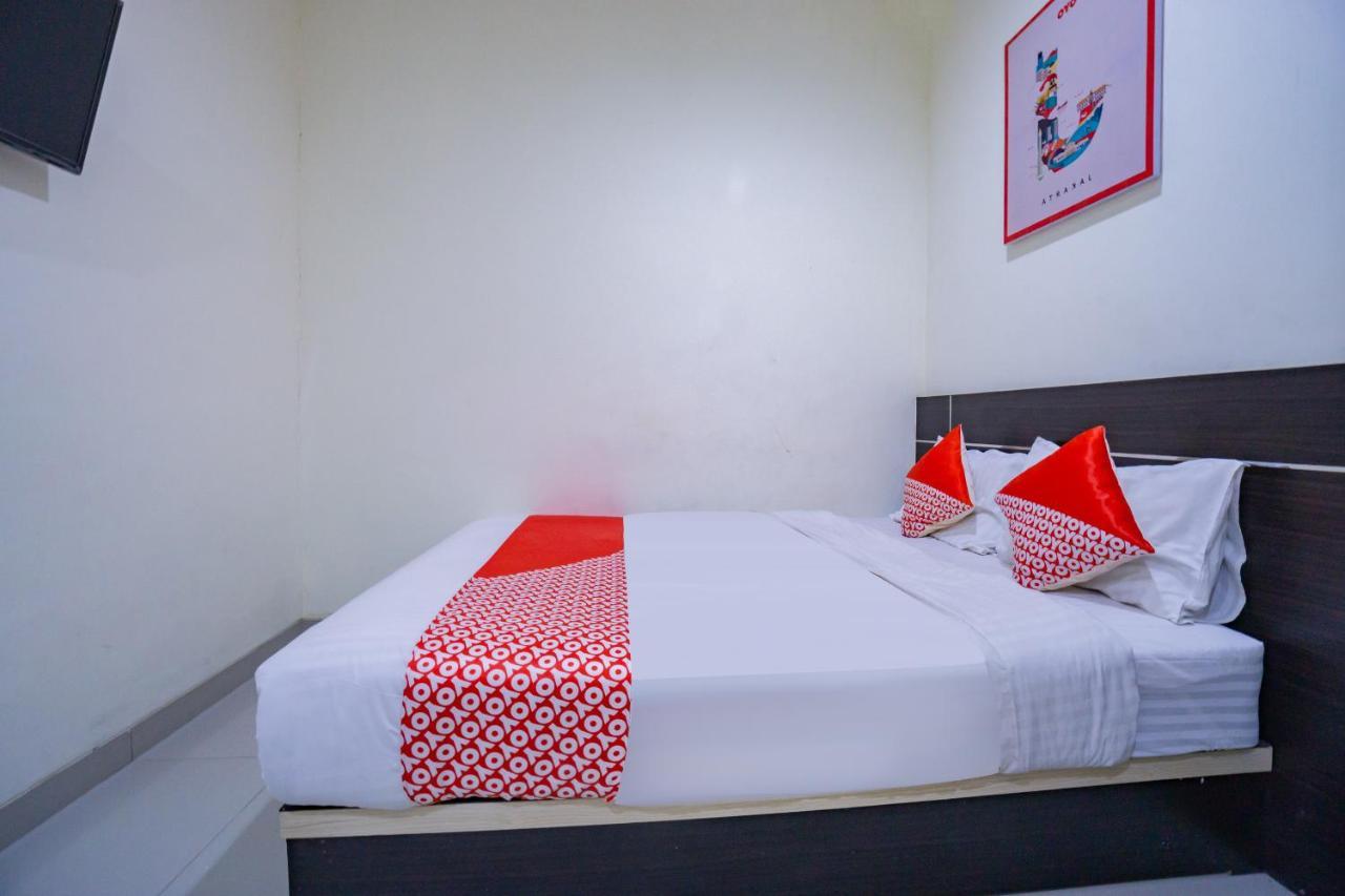 Oyo 2357 Syariah Grand Raudhah Hotell Jakarta Eksteriør bilde