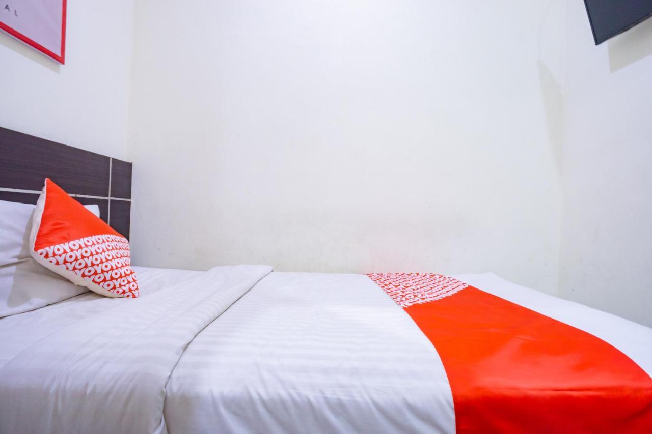 Oyo 2357 Syariah Grand Raudhah Hotell Jakarta Eksteriør bilde