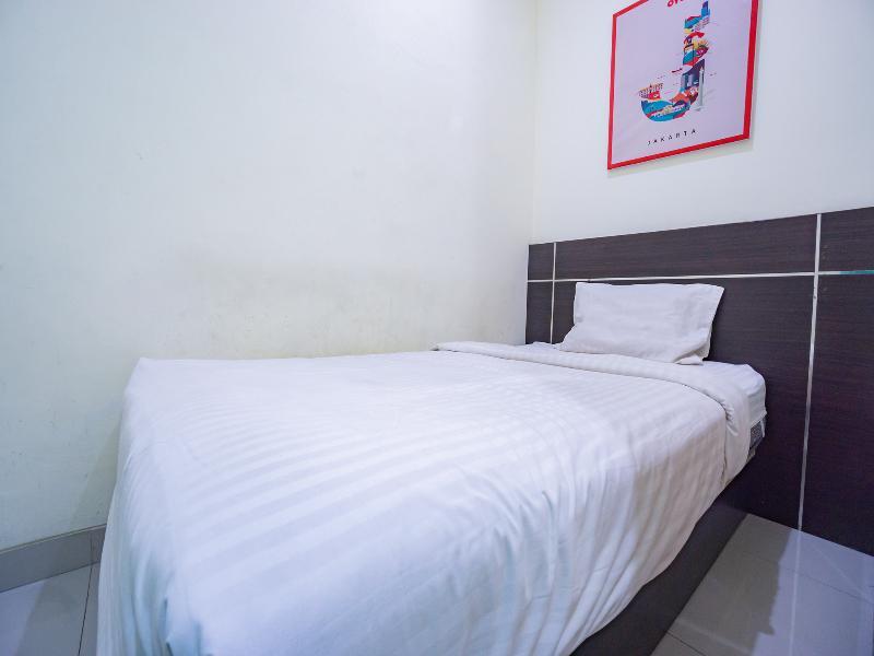 Oyo 2357 Syariah Grand Raudhah Hotell Jakarta Eksteriør bilde